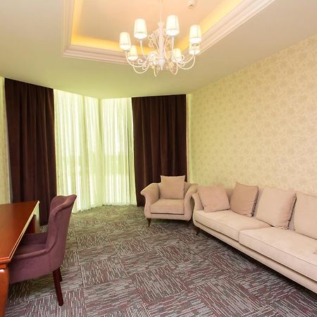 Azpetrol Hotel Qusar Exterior photo